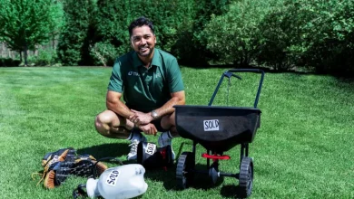 Jason Day hosts yard sale to help you—yes, you—with Lawn Care