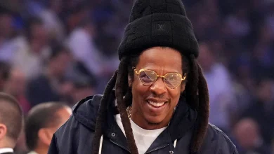 Jay-Z Performs at Roots Picnic, Debuts New Hairstyle: Watch the Performance