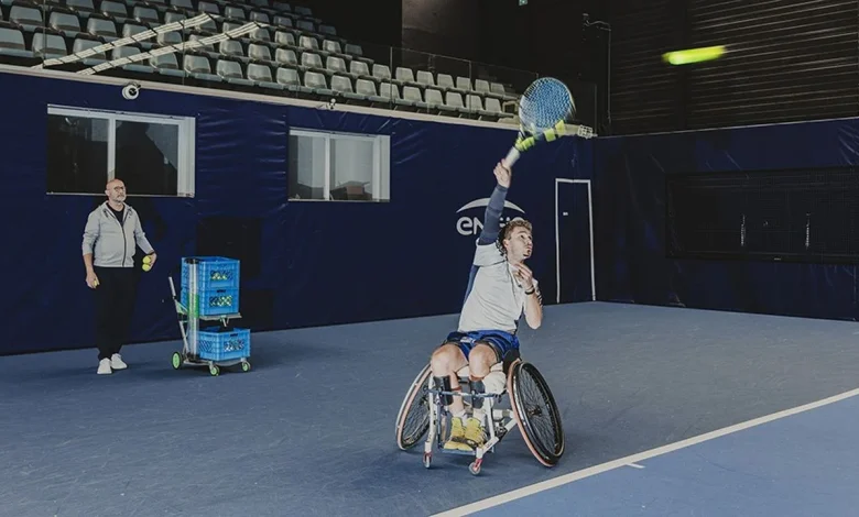 « Je me sers des statistiques pour intérioriser le jeu, ça évite de réfléchir pendant le match » : à Roland-Garros, la tech est désormais partout