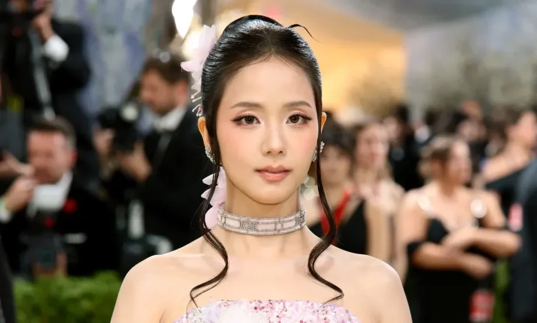 Jisoo Made a Dazzling, Dior-Clad Debut at the 2026 Met Gala