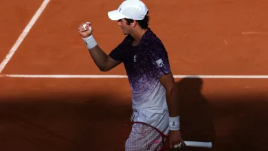 João Fonseca terá duelo 'Next Gen' em Roland Garros diante de croata especialista no saibro; veja horário e onde assistir