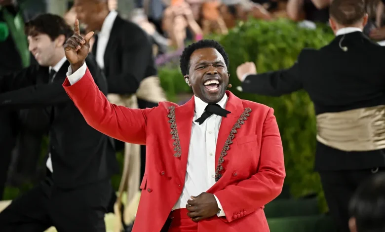 Joshua Henry Just Got the 2026 Met Gala Off to a Rousing Start—With a Whitney Houston Homage