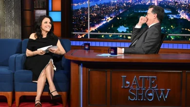 Julia Louis-Dreyfus Roasts Colbert as Veep's Selina Meyer