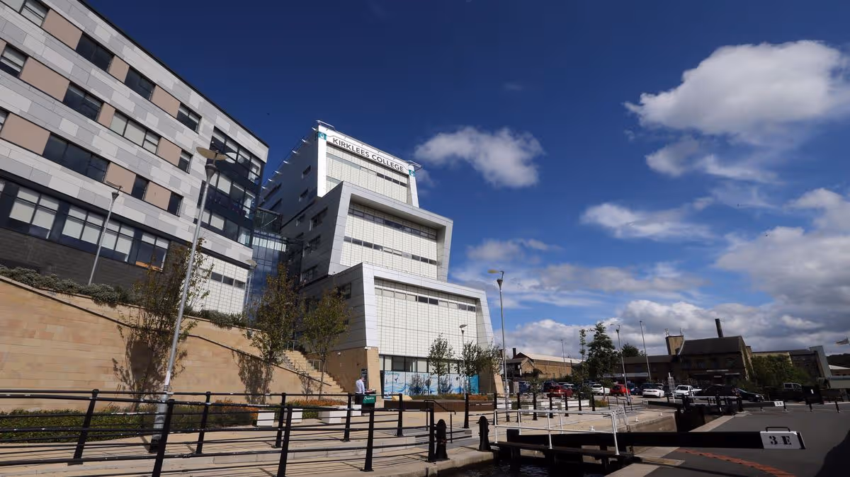 Kirklees College lockdown LIVE updates as 'students locked in classrooms'