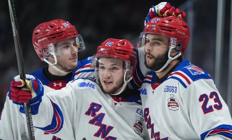Kitchener Rangers rout host Kelowna Rockets in Memorial Cup opener