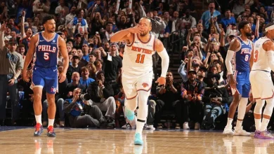 Knicks stay on historic roll, crush 76ers by 39 in Game 1