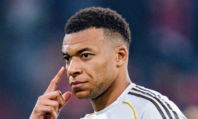 Kylian Mbappe in training-ground row as Real Madrid tensions rise before El Clasico