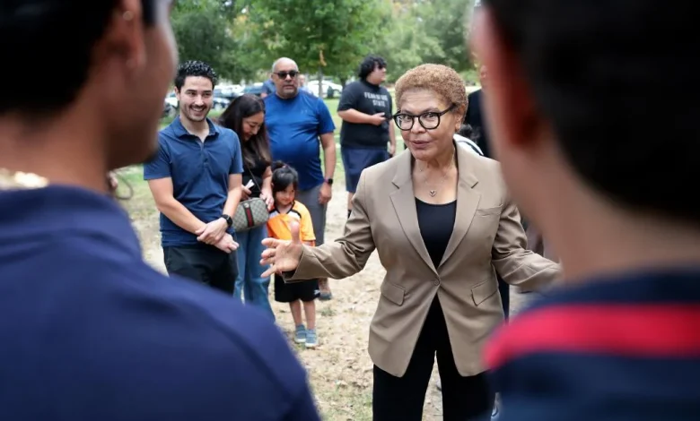 L.A. mayoral candidates vie for the crucial Latino vote. Bass has an edge over Pratt and Raman
