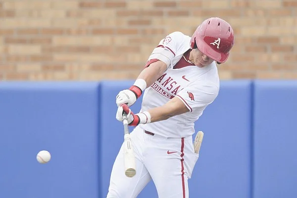 LIVE SCORE UPDATES & ANALYSIS: Arkansas baseball vs. Northeastern at NCAA Lawrence Regional