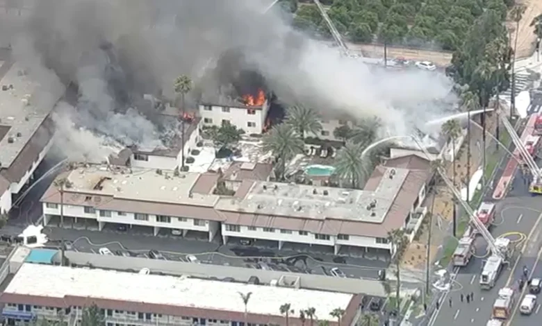 Large fire erupts at Riverside apartment building, 2 buildings evacuated at University Riverside Gardens