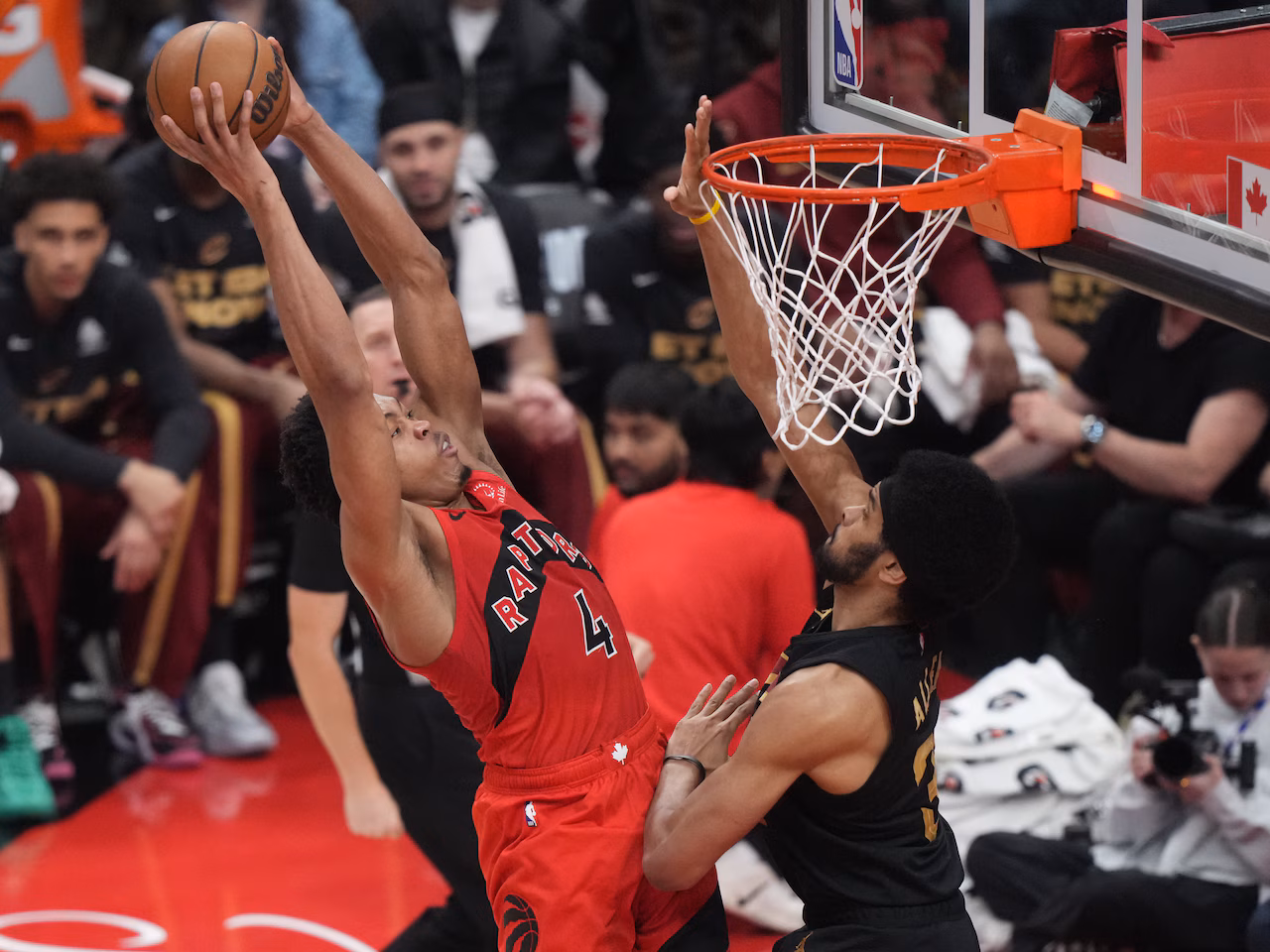Late Cleveland turnover, improbable 3-pointer send Raptors past Cavs 112-110 in overtime to force Game 7