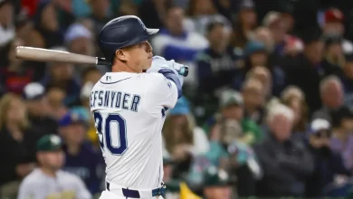 Latest Red Sox trade rumors could be the answer to Mariners' Rob Refsnyder problem