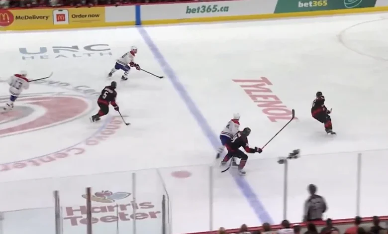 Les Hurricanes dénoncent une erreur de l'arbitre sur le but d'Ivan Demidov et un changement est réclamé