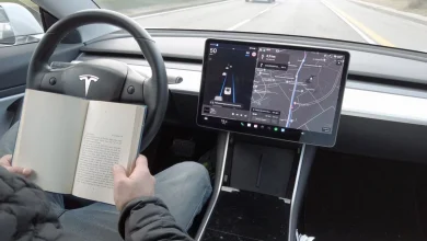 Lietuva patvirtino autonominį vairavimą šalies keliuose – iškart sureagavo „Tesla“