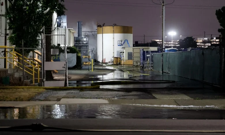 Live Updates: Tank explosion threat "eliminated" for California chemical leak in Orange County, officials say