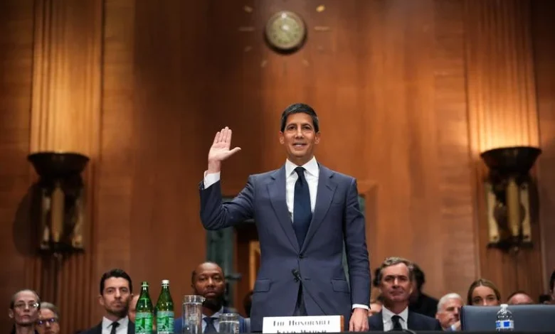 Live markets: Bitcoin continues holding pattern near $77,000 ahead of Kevin Warsh taking over at Fed