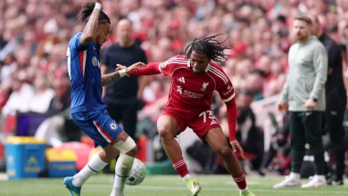 Liverpool fans all make same Rio Ngumoha point vs Chelsea, Arne Slot should take note