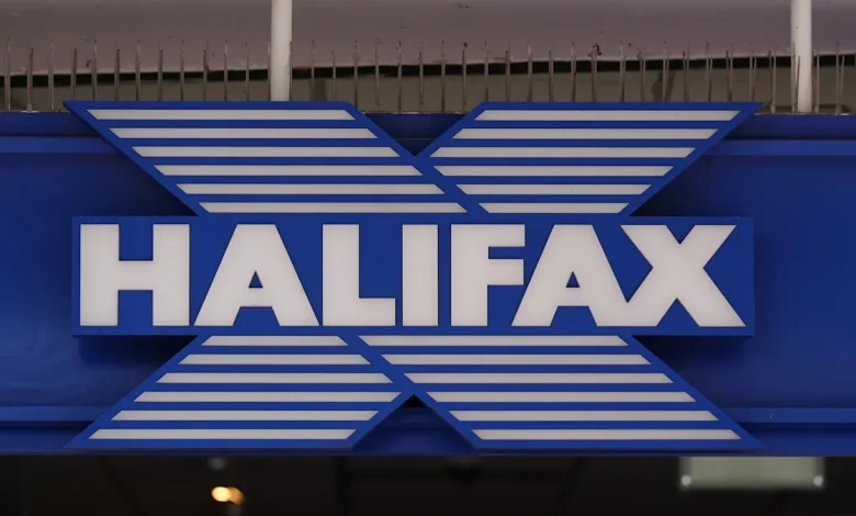 Lloyds considers scrapping Halifax brand after 173 years on high street