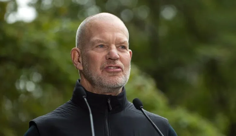 Lululemon’s founder promises not to trash the brand for 18 months