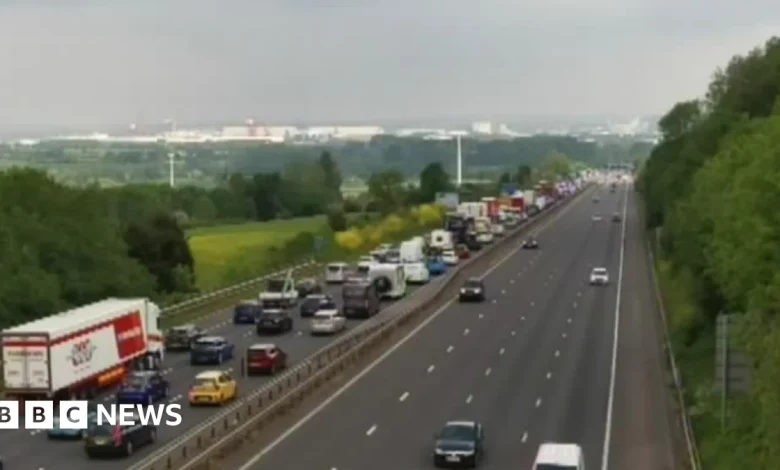 M5 traffic clears after crash caused 10-mile tailback past Portishead