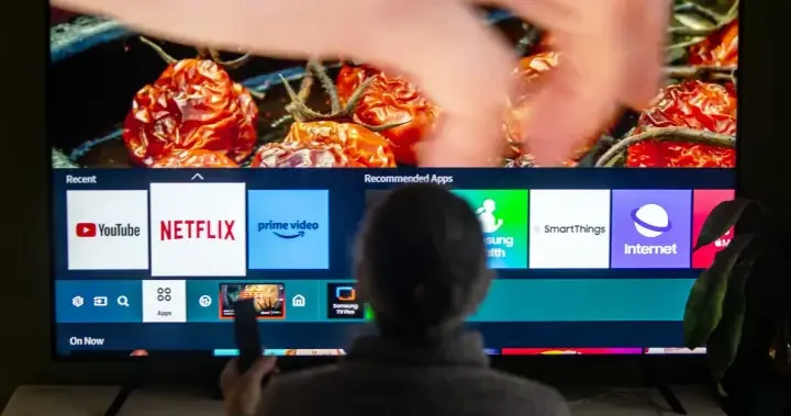 Major streamers must pay 15% of revenues to Canadian content, CRTC says