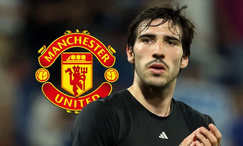 Man Utd 'confident' of finalising £139m double midfield deal with decision 'made'