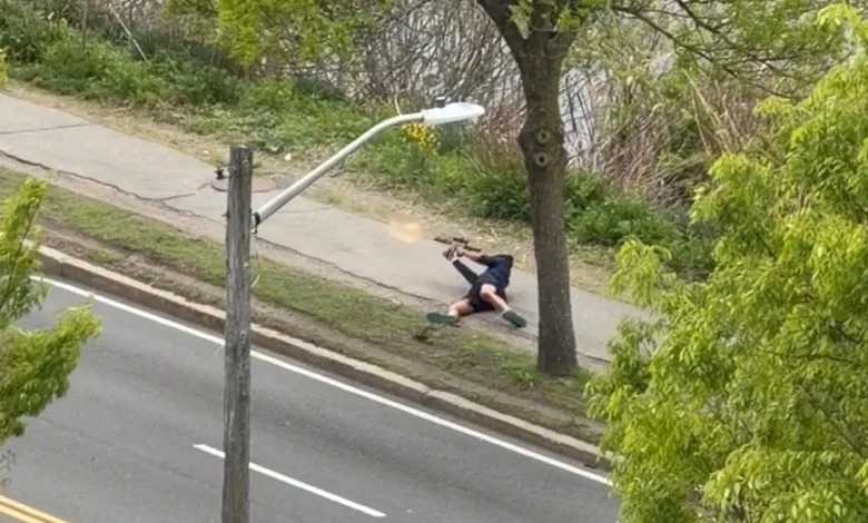 Man with an assault rifle sprays rounds at drivers near Boston, wounding 2 before being shot