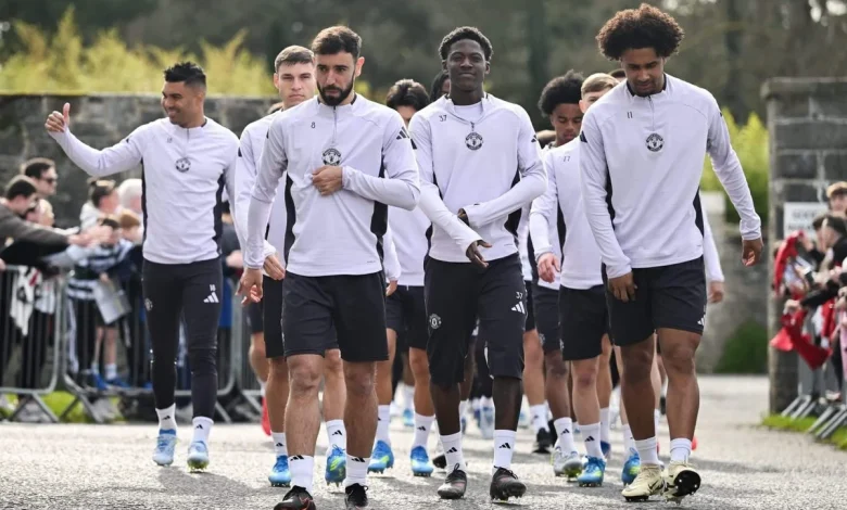 Manchester United’s talks with Betway have led to criticism, scrutiny and debate - The Athletic
