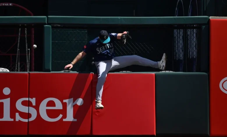 Mariners News: Luke Raley, Spencer Jones, and Matthew Boyd