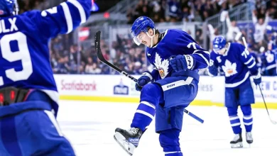 Marlies roll in Game 4 to square series