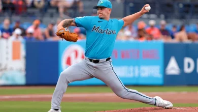 Marlins To Select Robby Snelling