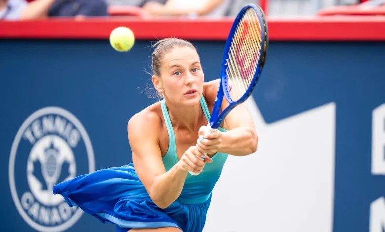 Marta Kostyuk extends clay winning streak to 15, advances at French Open