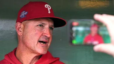 Mattingly's day off gives Wathans chance to join select club