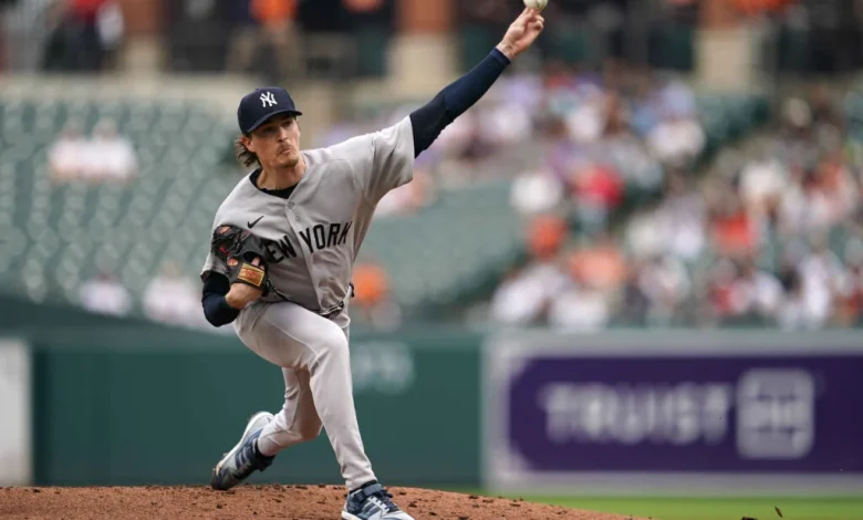 Max Fried Departs Game With Elbow Soreness
