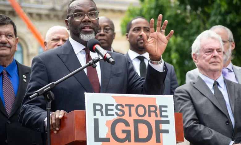 Mayor Brandon Johnson Seeks To Block Bears Stadium Deal In Springfield