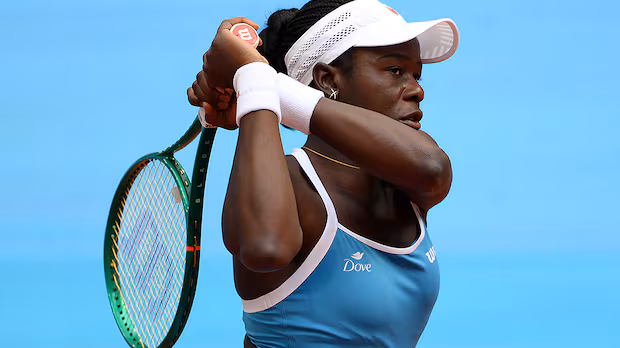 Mboko defeats fellow Canadian Fernandez in French Open tune-up