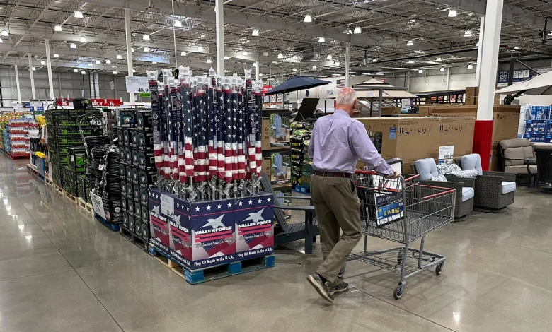 Memorial Day 2026: What's open and closed including banks, post offices and retail stores