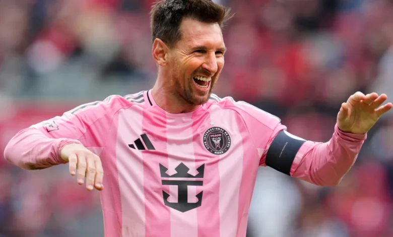 Messi is stepping up the pressure on Cristiano Ronaldo in the race for the 1,000th goal and isn't giving an inch
