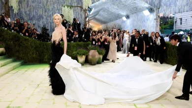 Met Gala 2026 Live Updates: Emily Blunt and Stanley Tucci Reunite