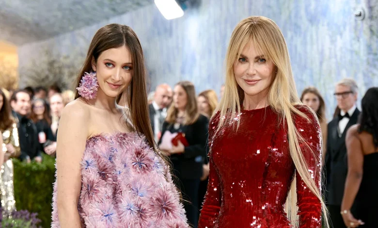 Met Gala 2026: Nicole Kidman Wears Sequin Chanel With Daughter Sunday
