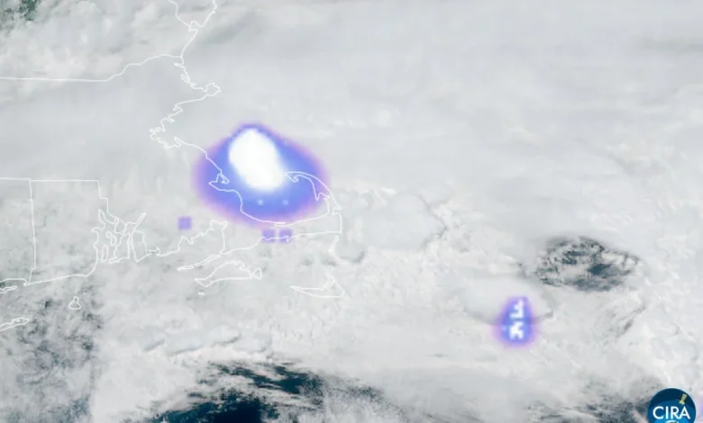 Meteor explodes off Massachusetts coast, causing loud boom, meteorologist confirms
