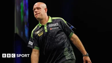 Michael van Gerwen punched in face during bar attack in the Netherlands