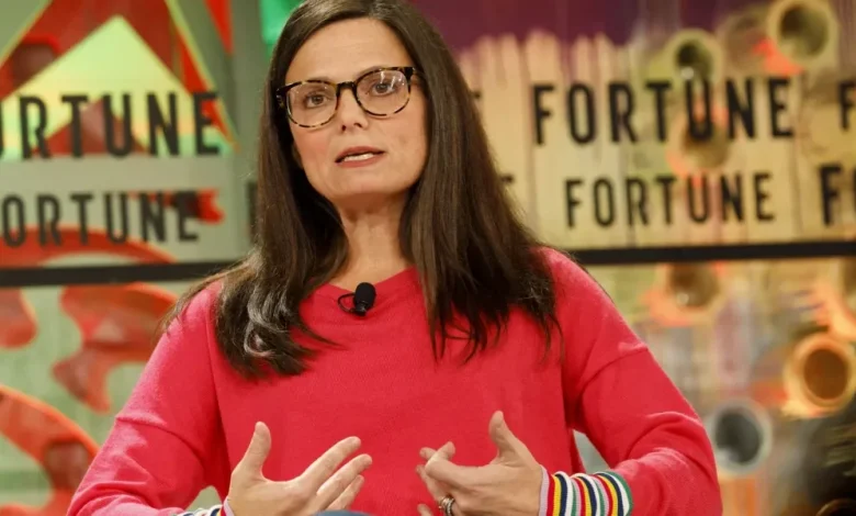 Microsoft’s CFO admits she joined the tech giant without even knowing her salary—and then missed her first day of work