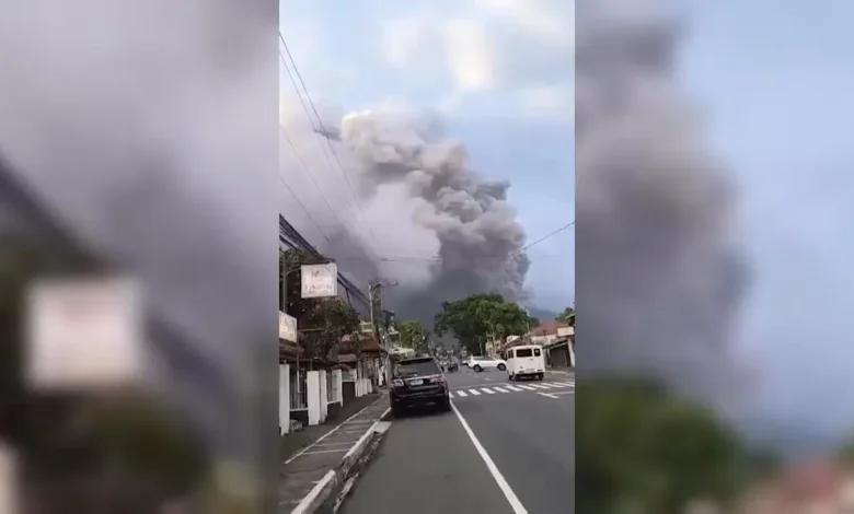 Most active volcano in Philippines rumbles again, spewing giant ash column sky high