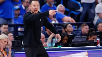 NBA Coach of the Year to be announced Tuesday night