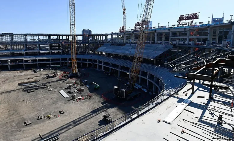 NFL owners unanimously vote to bring Super Bowl LXIV to Nashville's new $2 billion stadium in 2030