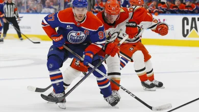 NHL Predictions: Expert Picks on Thursday, April 30 - VSiN