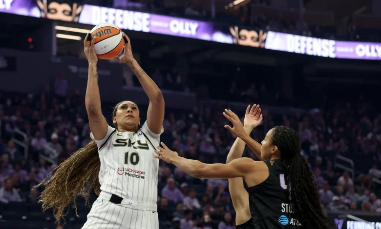 New year, new Kamilla Cardoso? Sky center's surge hints at new pattern