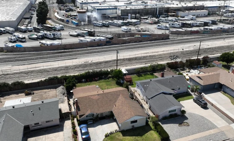 Newsom declares state of emergency for Southern California chemical leak as officials search for solutions