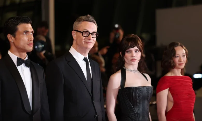 Nicolas Winding Refn's 'Her Private Hell' Gets 12-Minute Ovation In Cannes